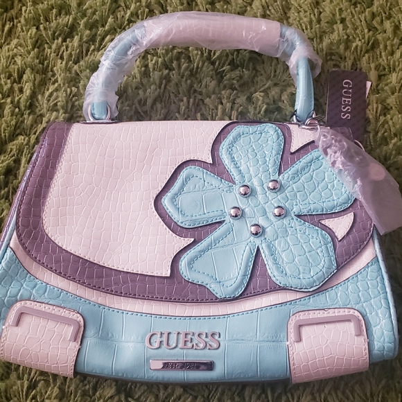 NWT Guess bag